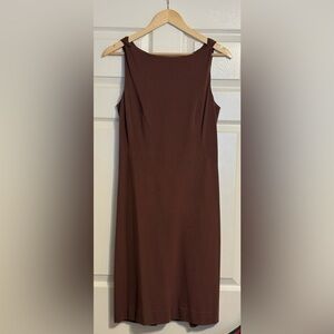 MM LaFleur Lydia Dress Cherrywood | Sleeveless Sheath Size 10 | Workwear Chic